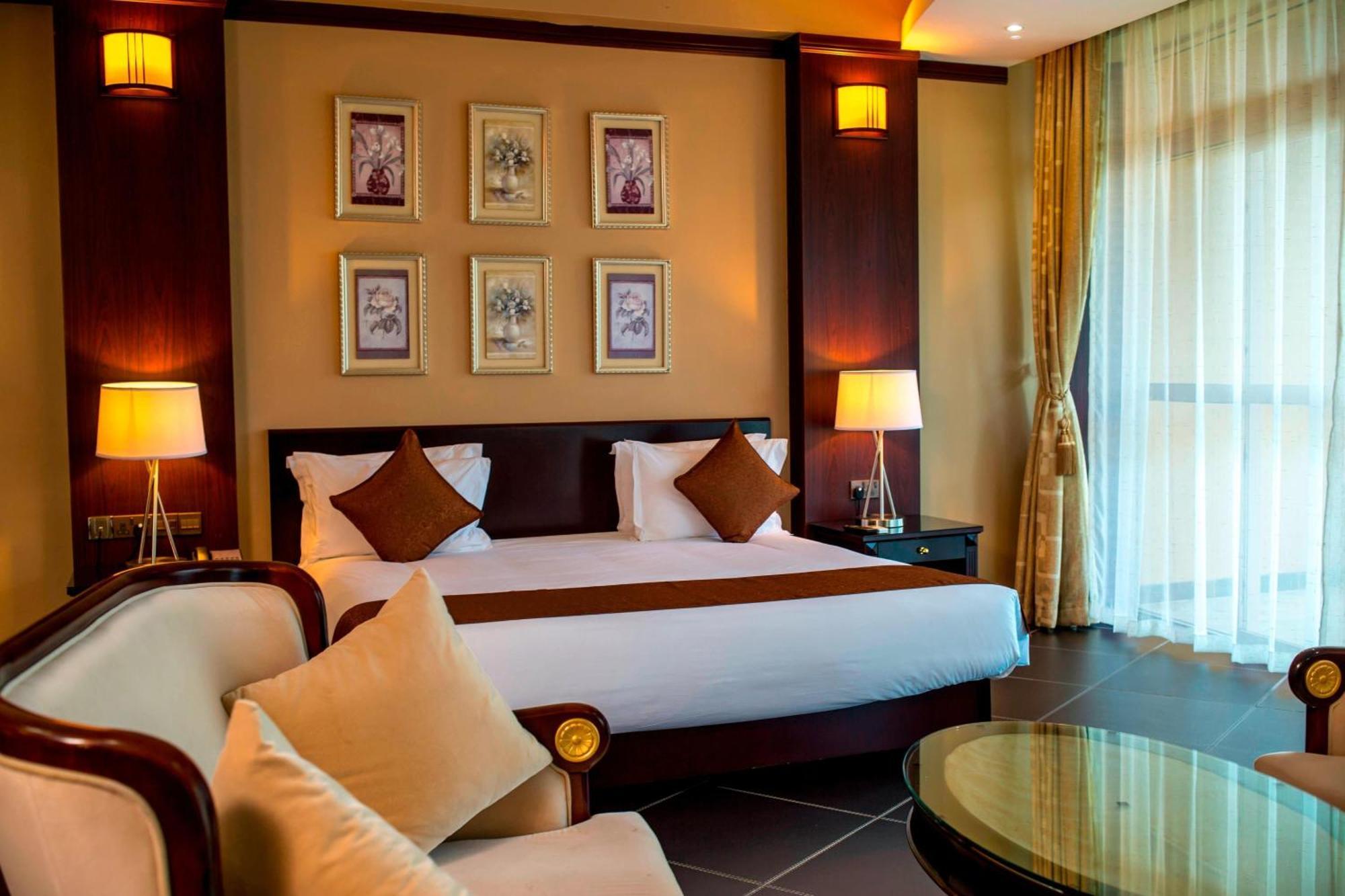 Protea Hotel By Marriott Entebbe Exterior foto